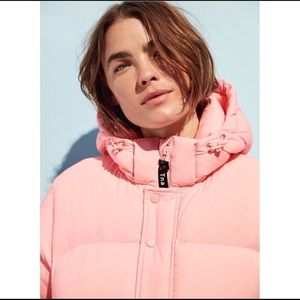 TNA The Super Puff Goose Down Puffer Artizia